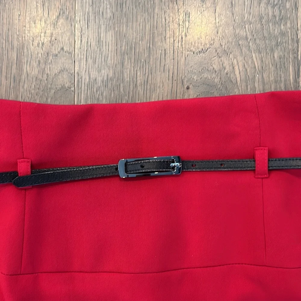 Black Halo Classic Jackie O Skirt size 10 midi tailored red like new - Picture 5 of 7